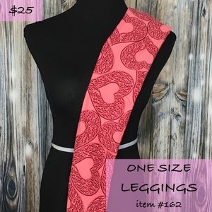 LuLaRoe OS Valentines Leggings